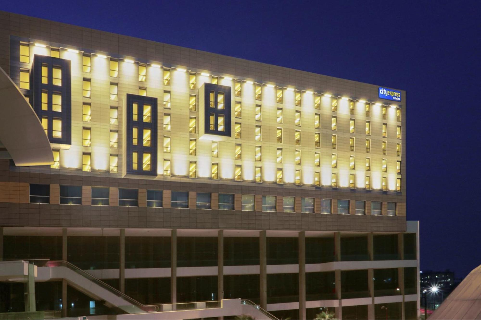 City Express By Marriott Monterrey Universidad ภายนอก รูปภาพ